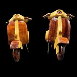 VESPA HANDCRAFTED WOODEN DESIGN PUZZLE PGSB15