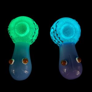 SCRIBBLE WITH BUMP GLOW IN THE DARK HAND PIPE RS3562